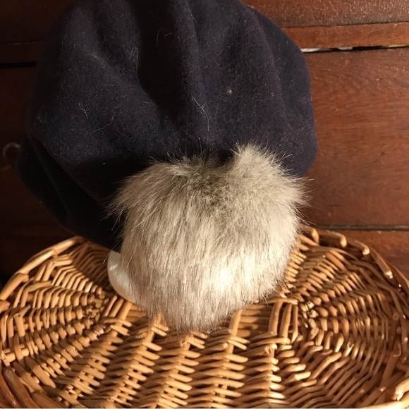 Parkhurst Navy Blue Wool Winter Hat/ Toque. Women’s One Size. - Picture 3 of 5